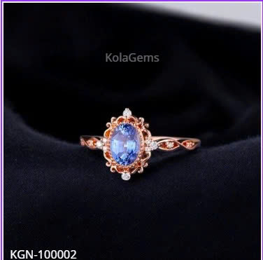 Nhẫn đá quý nữ cao cấp